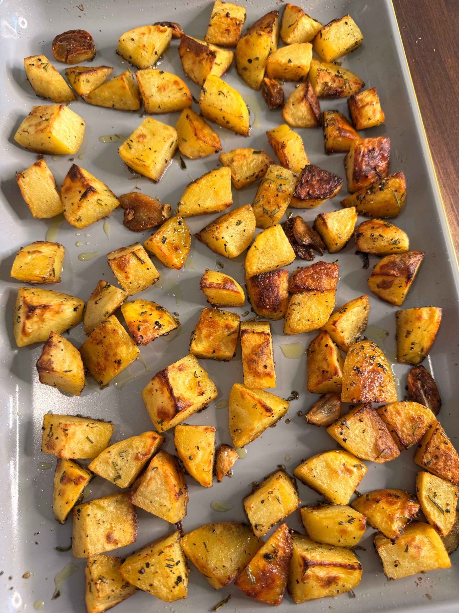 Rosemary Garlic Roasted Potatoes